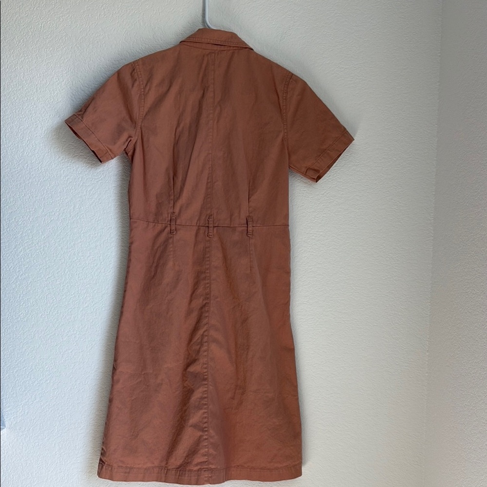 Brown Mini Dress with Mandarin Collar and Short Sleeves - Picture 6 of 11